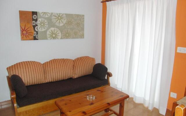 Apartamentos Serviden Montgo La Sella