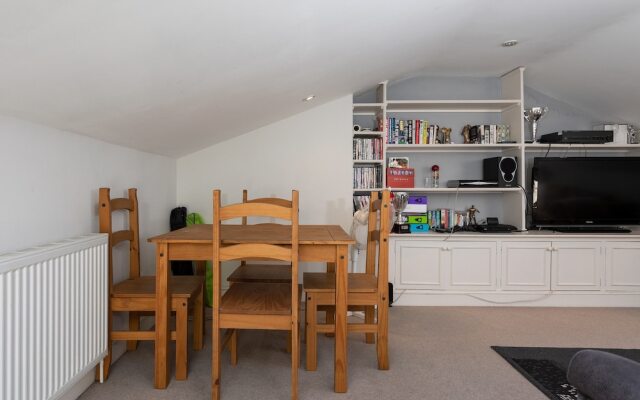 1 Bedroom Flat In Brixton