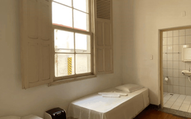 Hotel D'Oeste