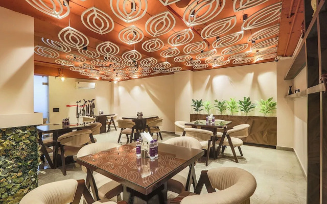 FabHotel Green Lotus Luxe