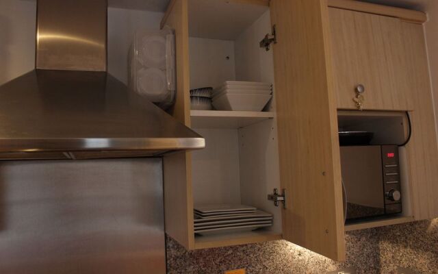 Tower Hill Studio Appartment