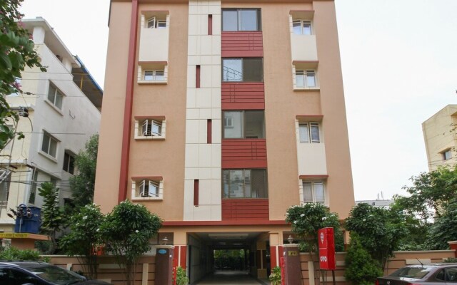 Golden Gate Service Apartments By OYO Rooms