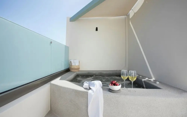 Katerina Villas 11 12 13 & 3PriveJacuzzi
