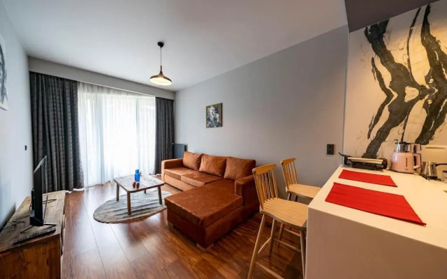 Superior, classy residence,7/24 Security,2 bedroom ( Benesta 66 )