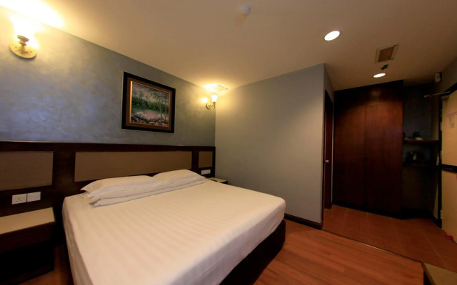 Ming Paragon Hotel