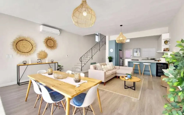 Lovely 3 Bedroom Apartments