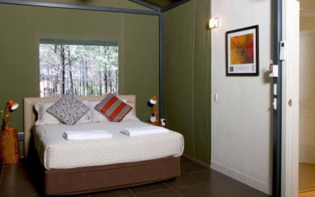 Zoofari Lodge at Taronga Western Plains