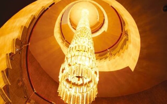 Tarshan Hotel