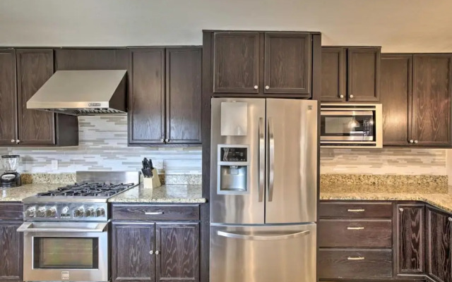 Collins Family-friendly Texas Home With Private Pool