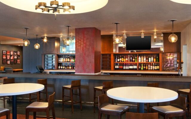 Holiday Inn