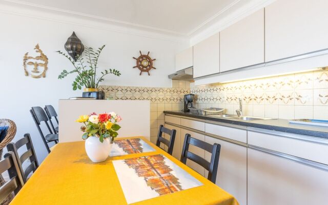 Cosy Apartment With Family