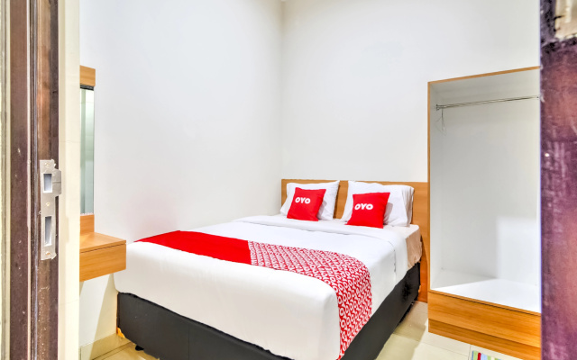 OYO 3346 Rukos Colombus G5 – Guest Rooms – Karawang