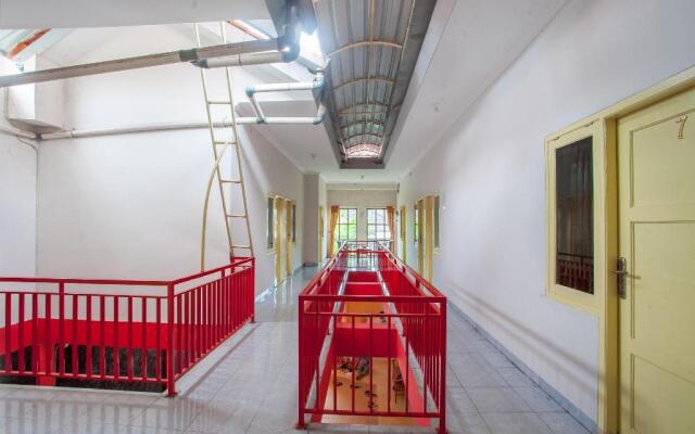 OYO 3060 Al Fatih Guest House Syariah