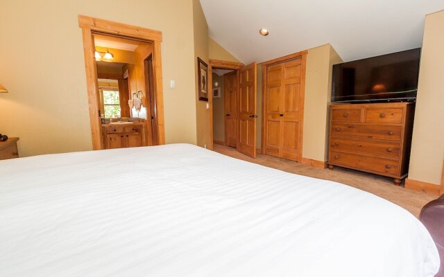 Trapper's Crossing #8770 by Summit County Mountain Retreats