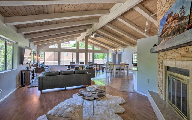 Swim Spa & Private Tavern: Sedona Hideaway!