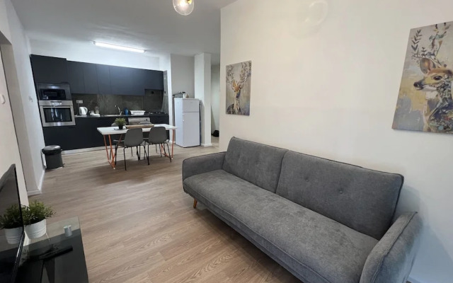 Gabriel Apartments - Jaffa Street - Next To Market