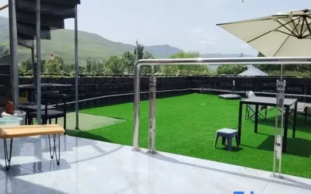 Nalati Yiju Homestay (Nalati Scenic Area)
