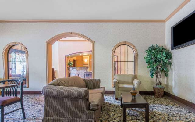 Baymont by Wyndham Wichita Falls