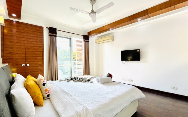 Bluo Modern 3Bhk M Block - Balcony, Parking