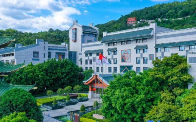Yingbin Hotel