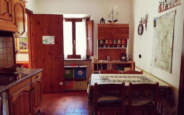 Il Bivacco Frasassi climbing house