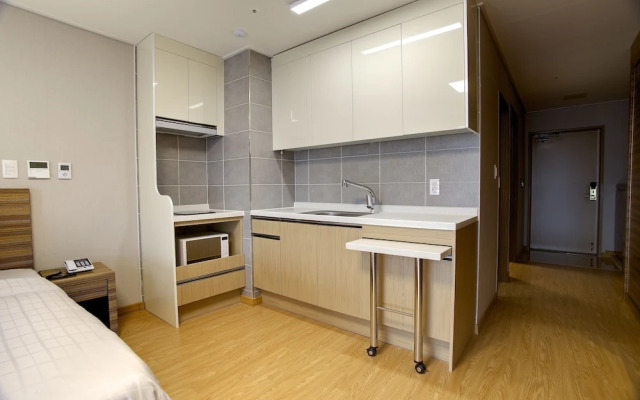 The Class 300 Condo
