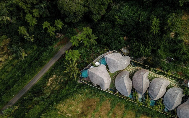 The Scape Valley Villa by Pramana Villas