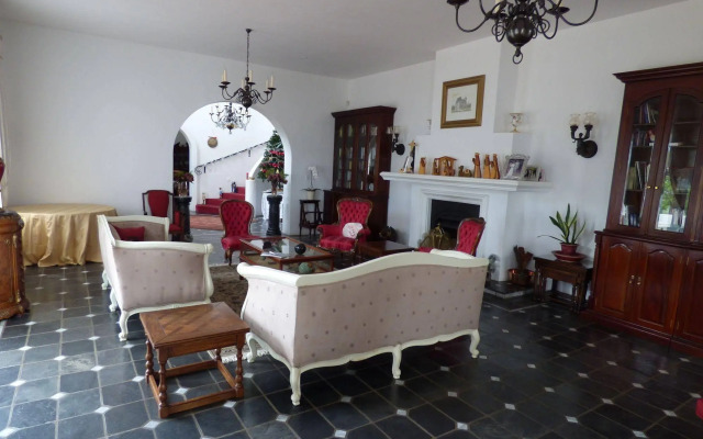 Waterkloof Mansion Boutique Hotel