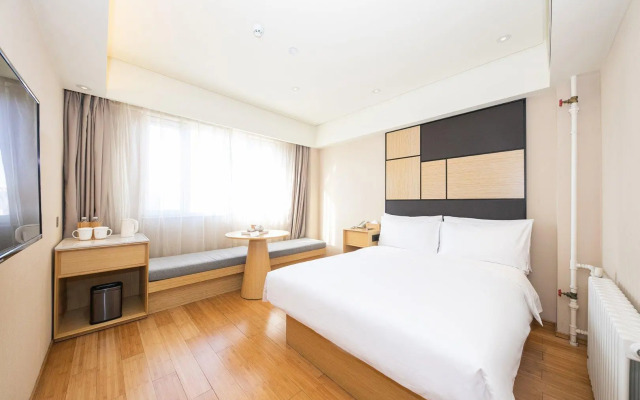 Ji Hotel (Beijing Temple of Heaven)