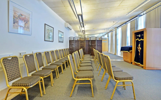 Ruth Daniel Residence