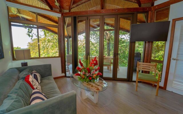 Tulemar Bungalows & Villas