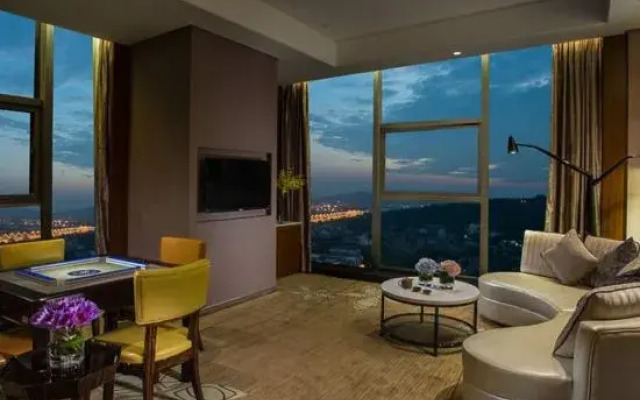 Hengyuan Square Hotel