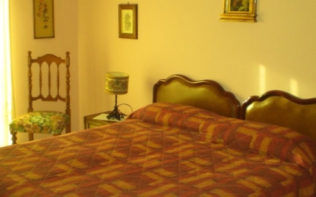 Theokles Apartment