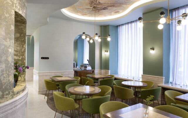 Hotel Venezia by ZEUS International
