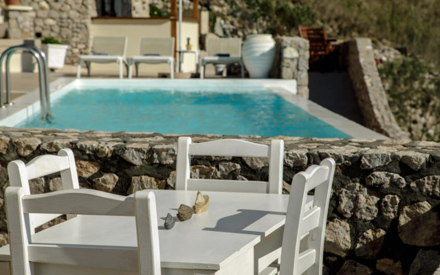 Zatrikion Villas Santorini