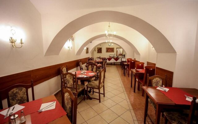 Donatello Hotel