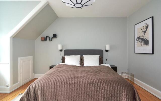115SQM Apartment in the Heart of Copenhagen - Designer Furniture