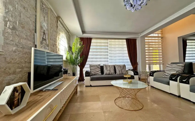 Zehra Villa