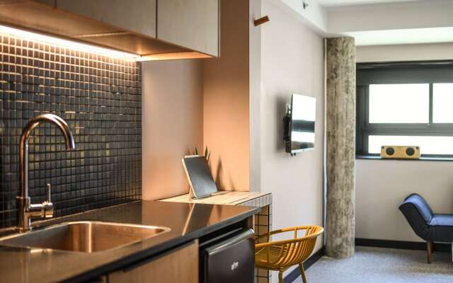 Pixel Dizengoff Square - Smart Hotel by Loginn Tel Aviv