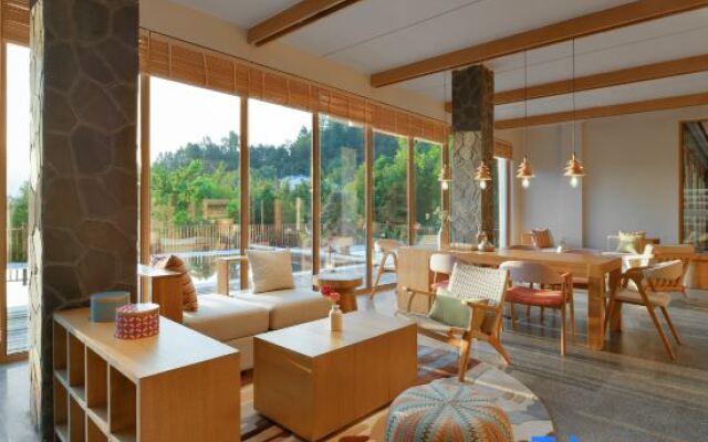 Wujian Blossom House