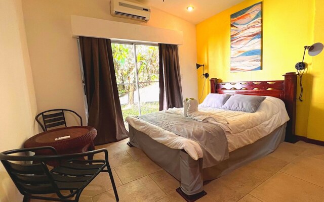 Val Hotel