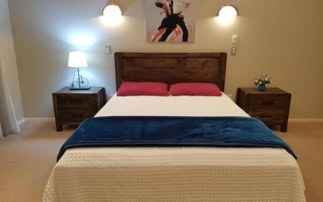 Makepeace Place Homestay