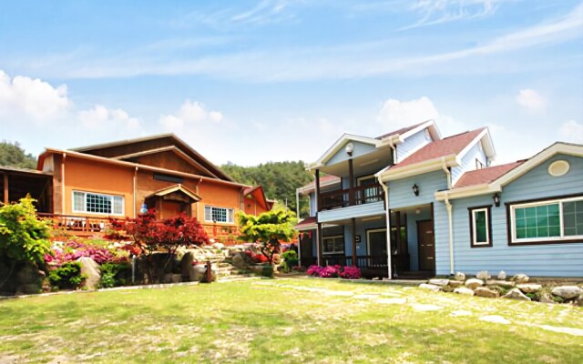 Gangneung Sokumkang Yeomok Pension