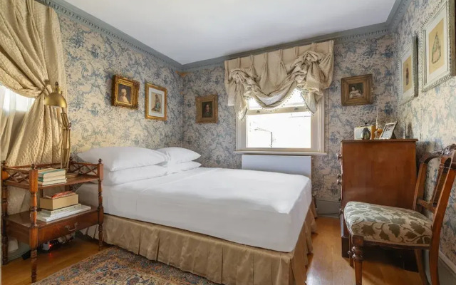 Lilyville Road III by Onefinestay