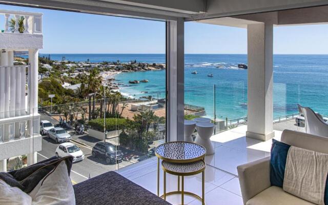 Clifton YOLO Spaces – Clifton Beachfront Penthouse