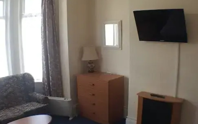 4 Berth, Ground Floor Flat, Glen Villa 1
