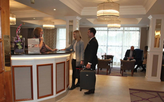 Royal Hotel