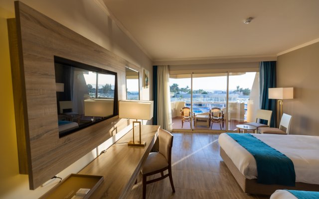 Seven Seas Jolie Bay