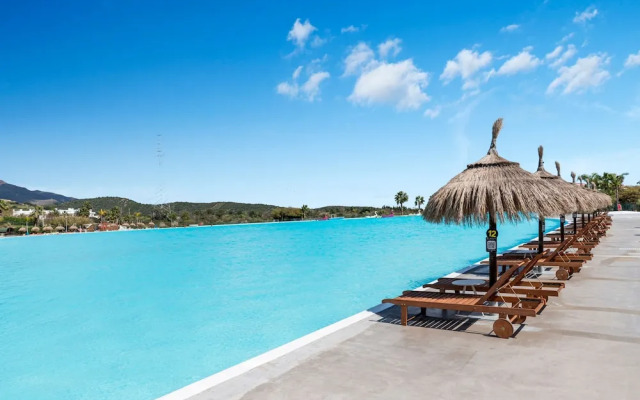 Scenic Apartment in Alcazaba Lagoon Ref M55