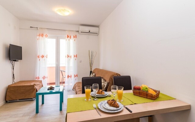 Stunning Home in Premantura With Wifi and 1 Bedrooms